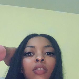 Meet your Posher, Imani